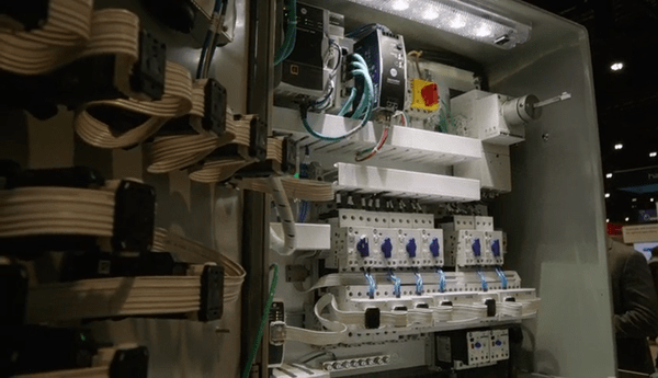 Simplifying In-Cabinet Connectivity with EtherNet IP - Allen Bradley_png