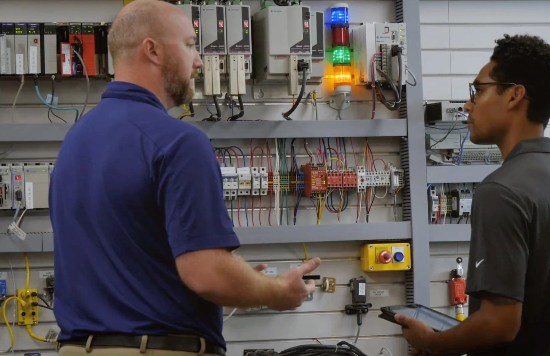 ISN employee consulting on products and solutions.