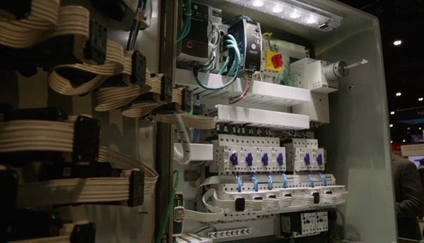 Simplifying In-Cabinet Connectivity with EtherNet IP - Allen Bradley_png